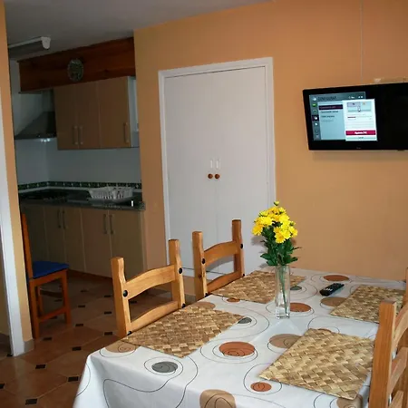 Mountain Side Apartman *